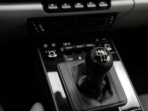 Certified 2023 Porsche 911 GT3 RWD image 24