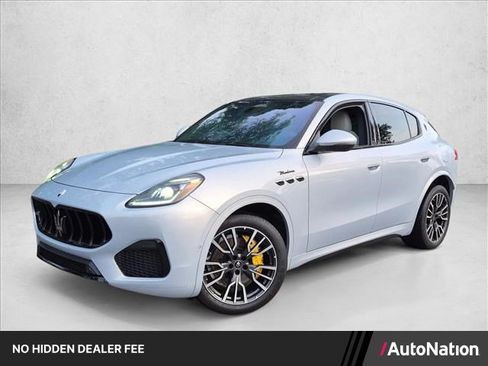 Used 2023 Maserati Grecale Modena AWD/4WD image 1