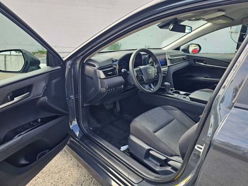 Used 2025 Toyota Camry LE FWD image 20