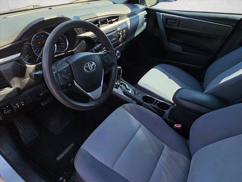 Used 2014 Toyota Corolla L FWD image 9