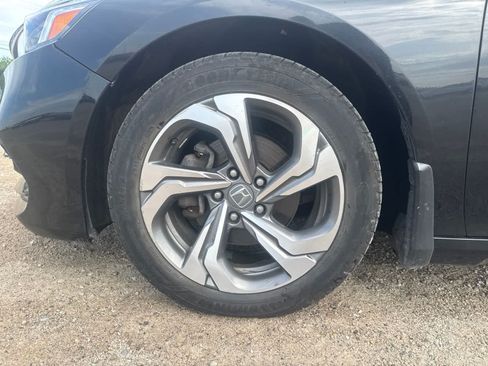 Used 2019 Honda Accord EX-L image 18