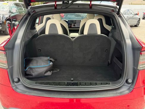 Used 2022 Tesla Model X Plaid AWD/4WD image 11