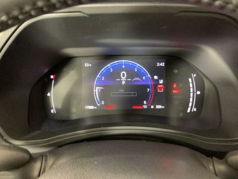 Used 2025 Toyota Grand Highlander FWD image 19