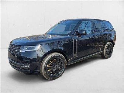 New 2025 Land Rover Range Rover SE