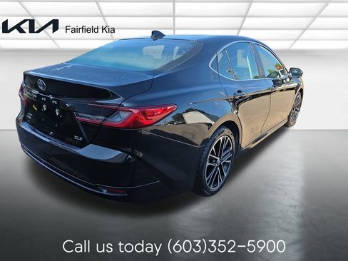 Used 2025 Toyota Camry XLE w/ Premium Package AWD/4WD image 5