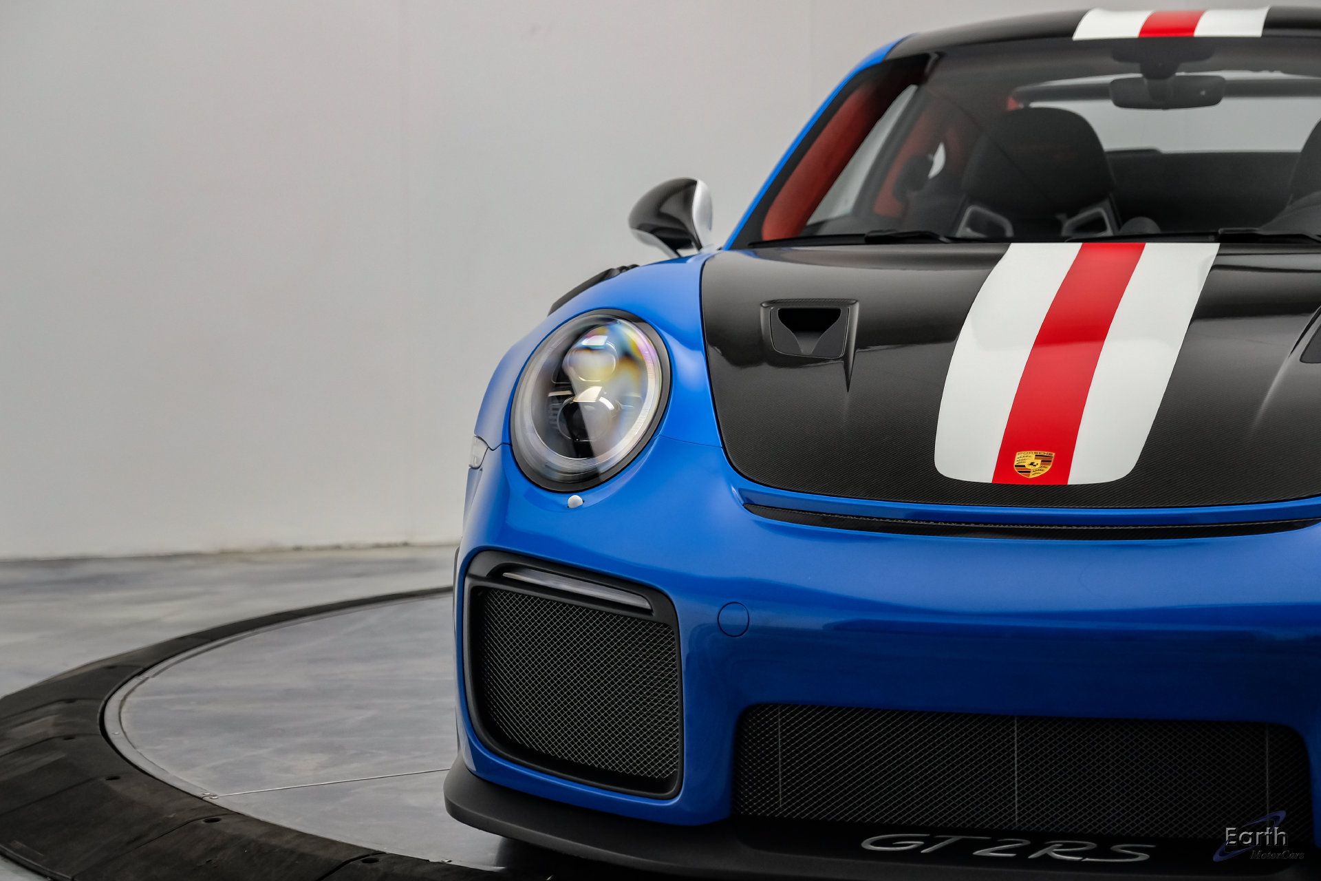 Used 2019 Porsche 911 GT2 RS RWD image 37