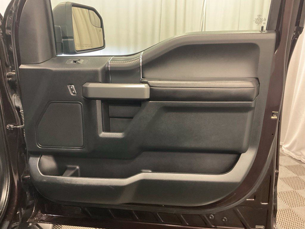 Used 2018 Ford F150 XLT w/ Equipment Group 302A Luxury AWD/4WD image 29