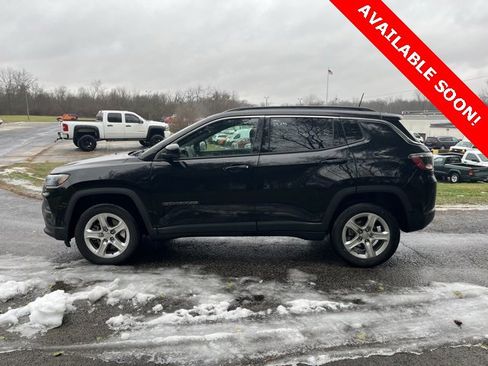 Certified 2023 Jeep Compass Latitude image 10