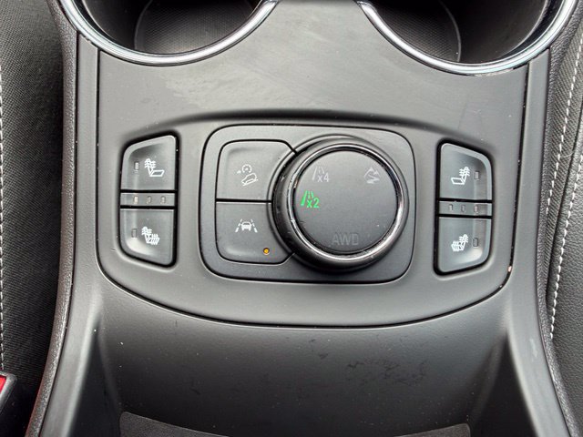 Used 2024 GMC Terrain SLT w/ LPO, Floor Liner Package AWD/4WD image 24
