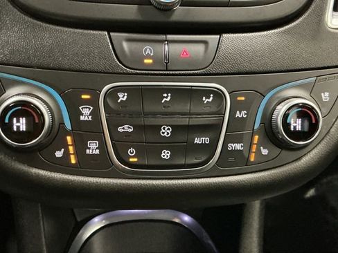 Used 2024 Chevrolet Malibu LT w/ Midnight Edition image 46