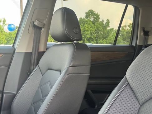 Certified 2026 Volkswagen Atlas SE FWD image 10