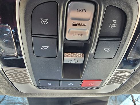 Used 2022 Hyundai Palisade Limited image 51