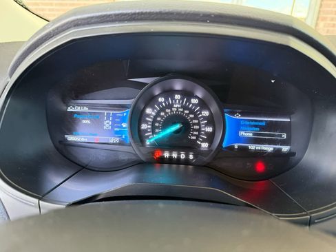 Used 2023 Ford Edge SEL w/ Convenience Package AWD/4WD image 3