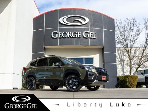 Used 2025 Subaru Forester Wilderness image 1