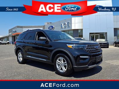 Certified 2022 Ford Explorer XLT w/ Equipment Group 202A