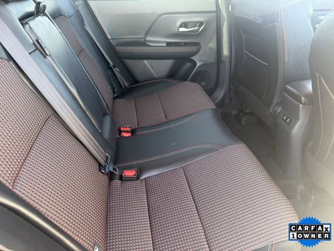 Certified 2025 Nissan Kicks SR image 14