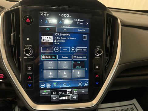 Certified 2024 Subaru Crosstrek 2.0i Premium image 32