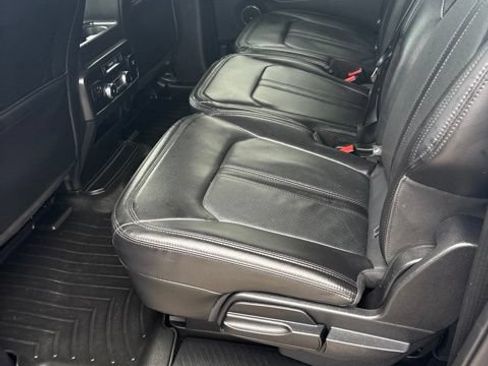 Used 2021 Ford Expedition Max Limited AWD/4WD image 10