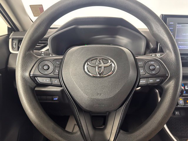 Used 2019 Toyota RAV4 XLE w/ Convenience Package AWD/4WD image 18