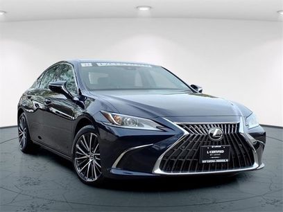 Certified 2023 Lexus ES 350 w/ Premium Package