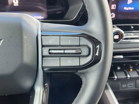 Used 2023 Chevrolet Colorado LT w/ LT Convenience Package II image 29