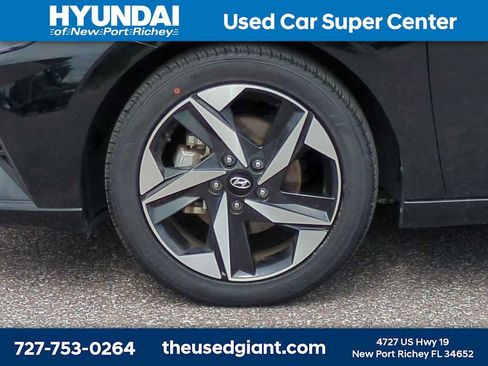Certified 2023 Hyundai Elantra SEL w/ Convenience Package FWD image 10