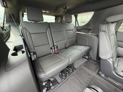 New 2026 GMC Yukon XL Denali w/ LPO, Floor Liner Package AWD/4WD image 34