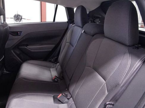 Used 2024 Subaru Crosstrek 2.0i Premium AWD/4WD image 16