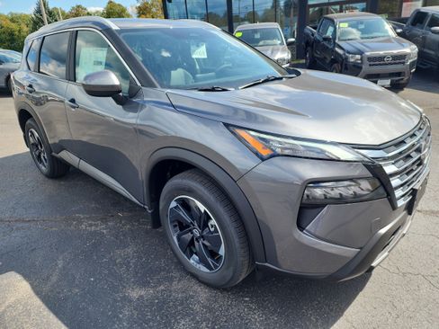 New 2026 Nissan Rogue SV w/ SV Premium Package image 2