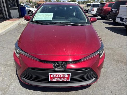 Used 2024 Toyota Corolla LE FWD image 1