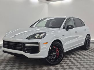 New 2026 Porsche Cayenne Turbo AWD/4WD video 1