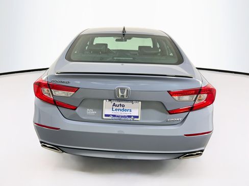 Used 2022 Honda Accord Sport image 6