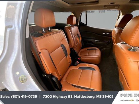 Used 2020 GMC Acadia AT4 w/ Driver Alert Package II AWD/4WD image 20