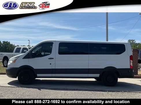 Used 2015 Ford Transit 350 XLT RWD image 4