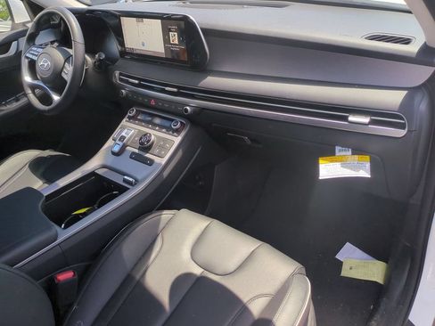 Certified 2025 Hyundai Palisade SEL AWD/4WD image 28