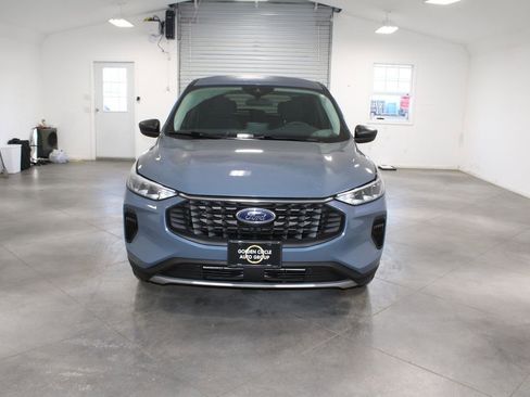 Used 2025 Ford Escape Active image 3