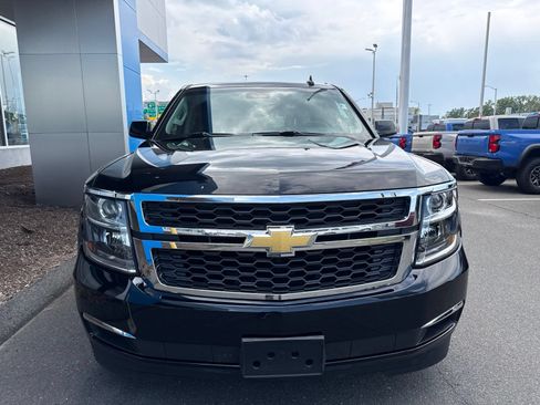 Used 2018 Chevrolet Suburban LT AWD/4WD image 3
