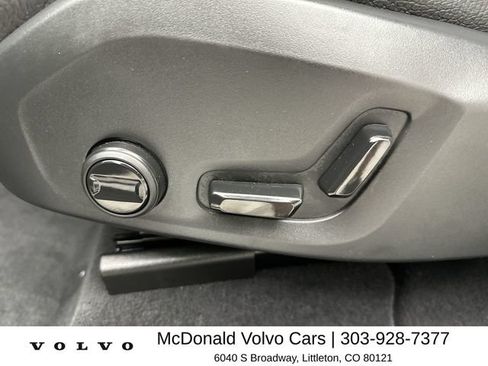 Certified 2025 Volvo XC60 B5 Plus AWD/4WD image 12