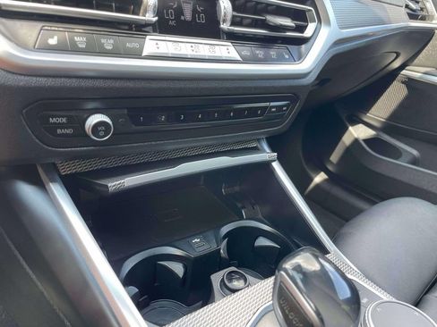 Used 2019 BMW 330i xDrive Sedan w/ M Sport Package AWD/4WD image 30