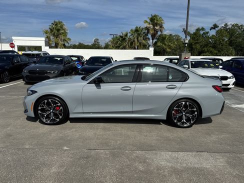 New 2026 BMW 330i Sedan w/ M Sport Package RWD image 4