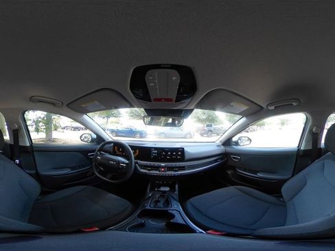Used 2025 Kia K4 FWD image 44