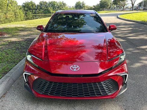 Certified 2025 Toyota Camry SE FWD image 9