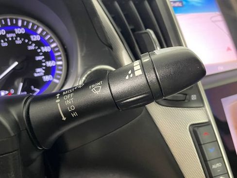 Used 2015 INFINITI Q50 Premium RWD image 29