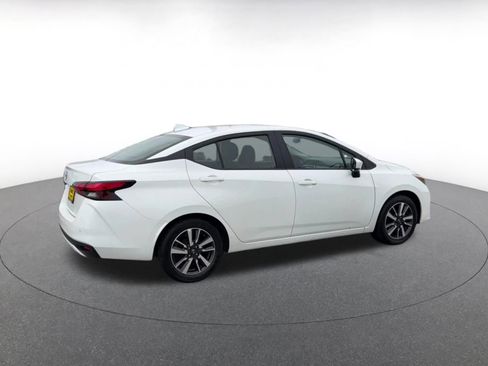 Used 2025 Nissan Versa SV image 15