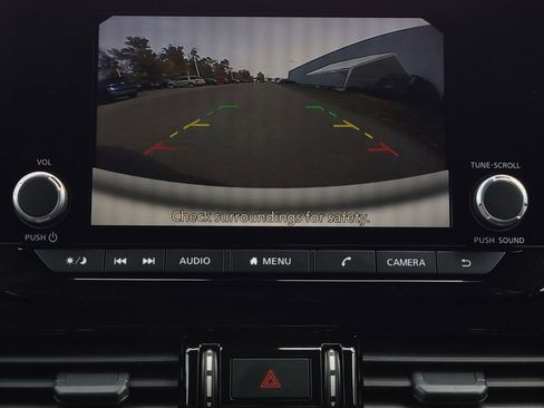 New 2025 Nissan Pathfinder SV image 27