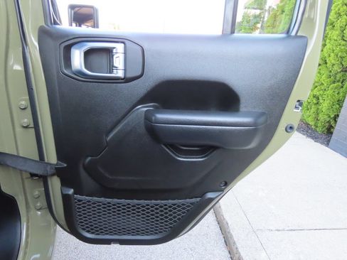 Used 2026 Jeep Wrangler Unlimited Sport AWD/4WD image 35