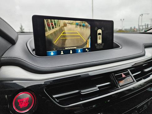 Used 2023 Acura MDX SH-AWD w/ Technology Package image 38