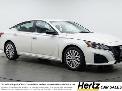 Used 2025 Nissan Altima 2.5 SV