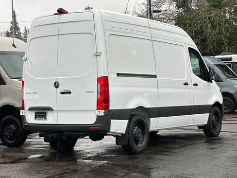 New 2025 Mercedes-Benz Sprinter 2500 image 4