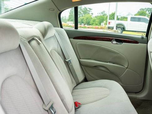 Used 2008 Buick Lucerne CX FWD image 9